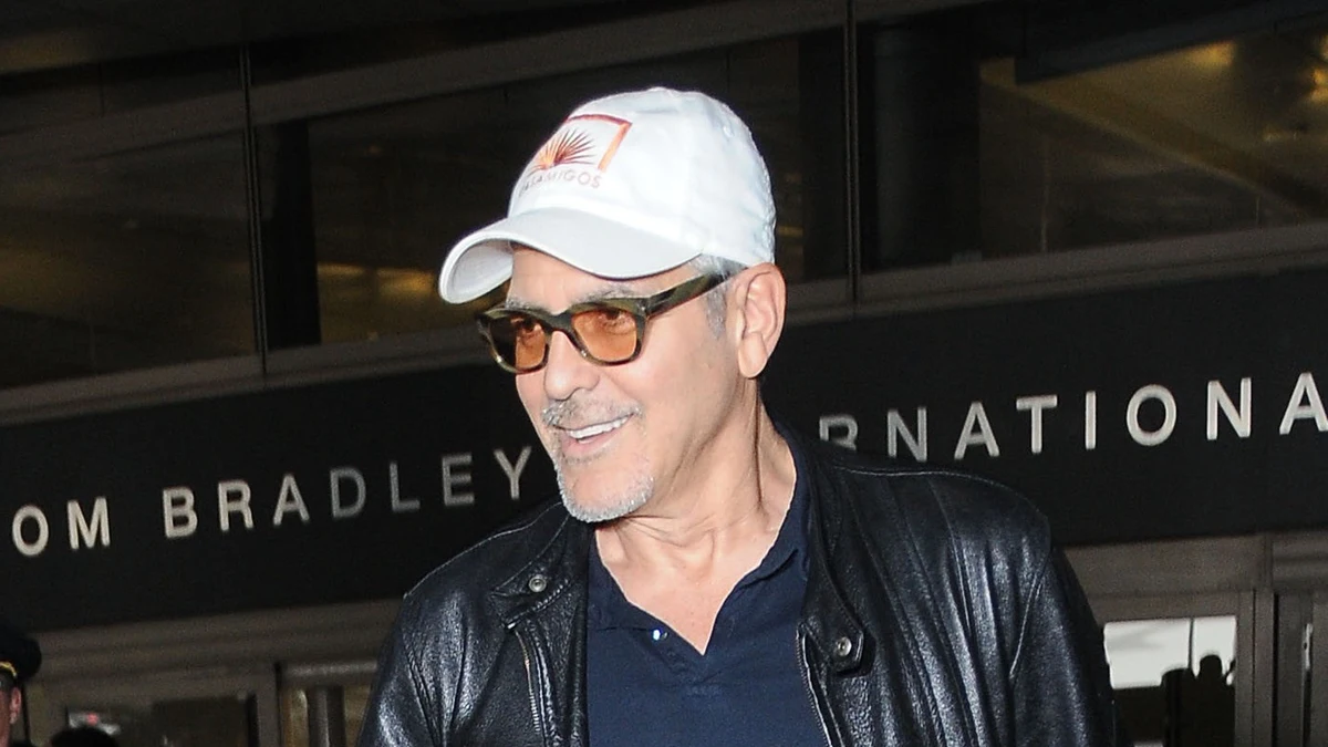 How much would you pay to have dinner with your idol?: George Clooney auctions off an evening with him How much would you pay to have dinner with your idol?: George Clooney auctions off an evening with him