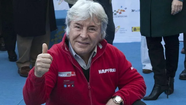El 13 veces campeón del mundo, Ángel Nieto. El 13 veces campeón del mundo, Ángel Nieto.
