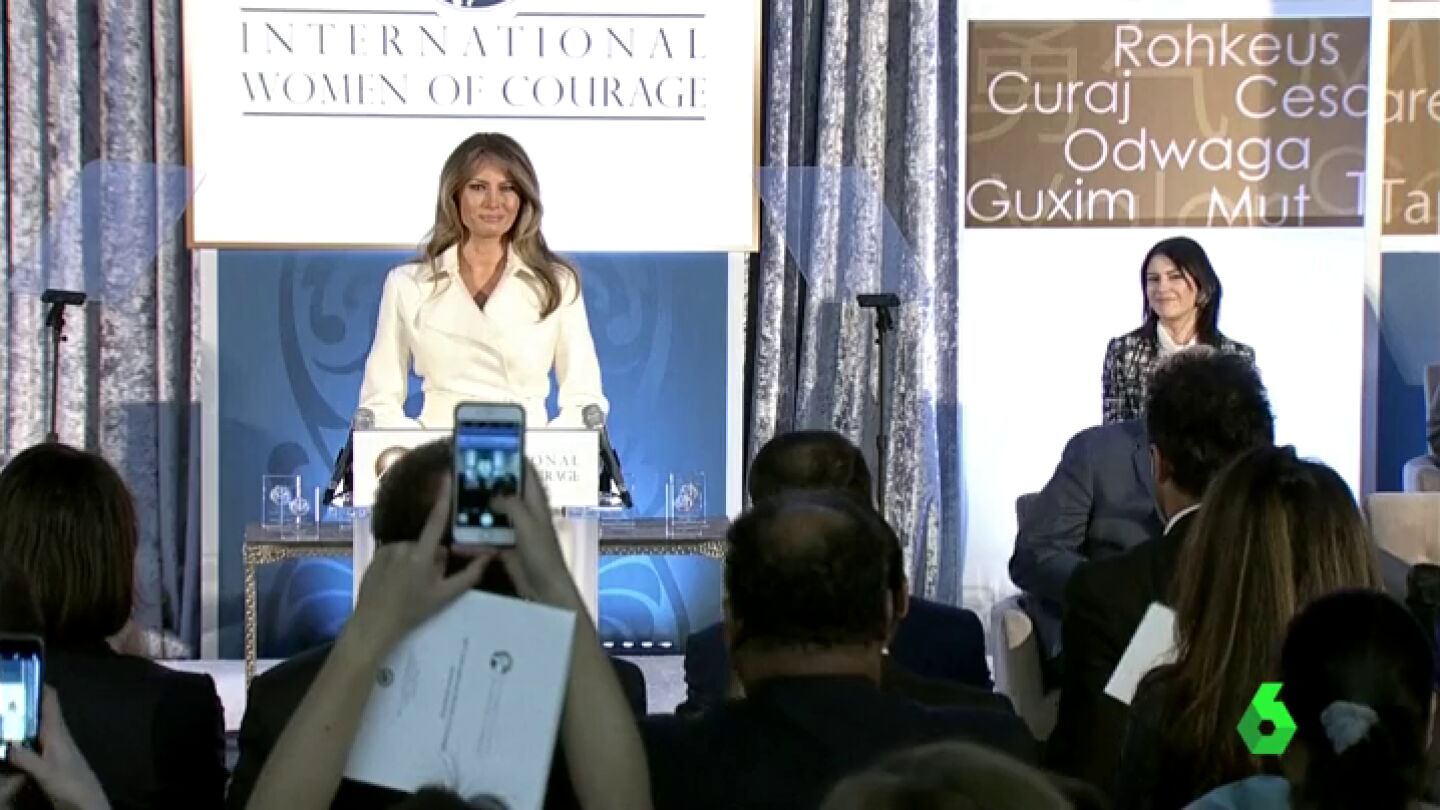 Frame 9.107991 de: Melania