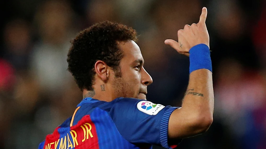 Neymar, celebrando un gol con el Barcelona