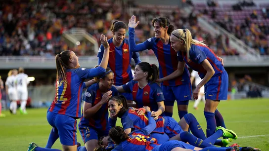 El Barcelona celebra su pase a semifinales de la Champions El Barcelona celebra su pase a semifinales de la Champions