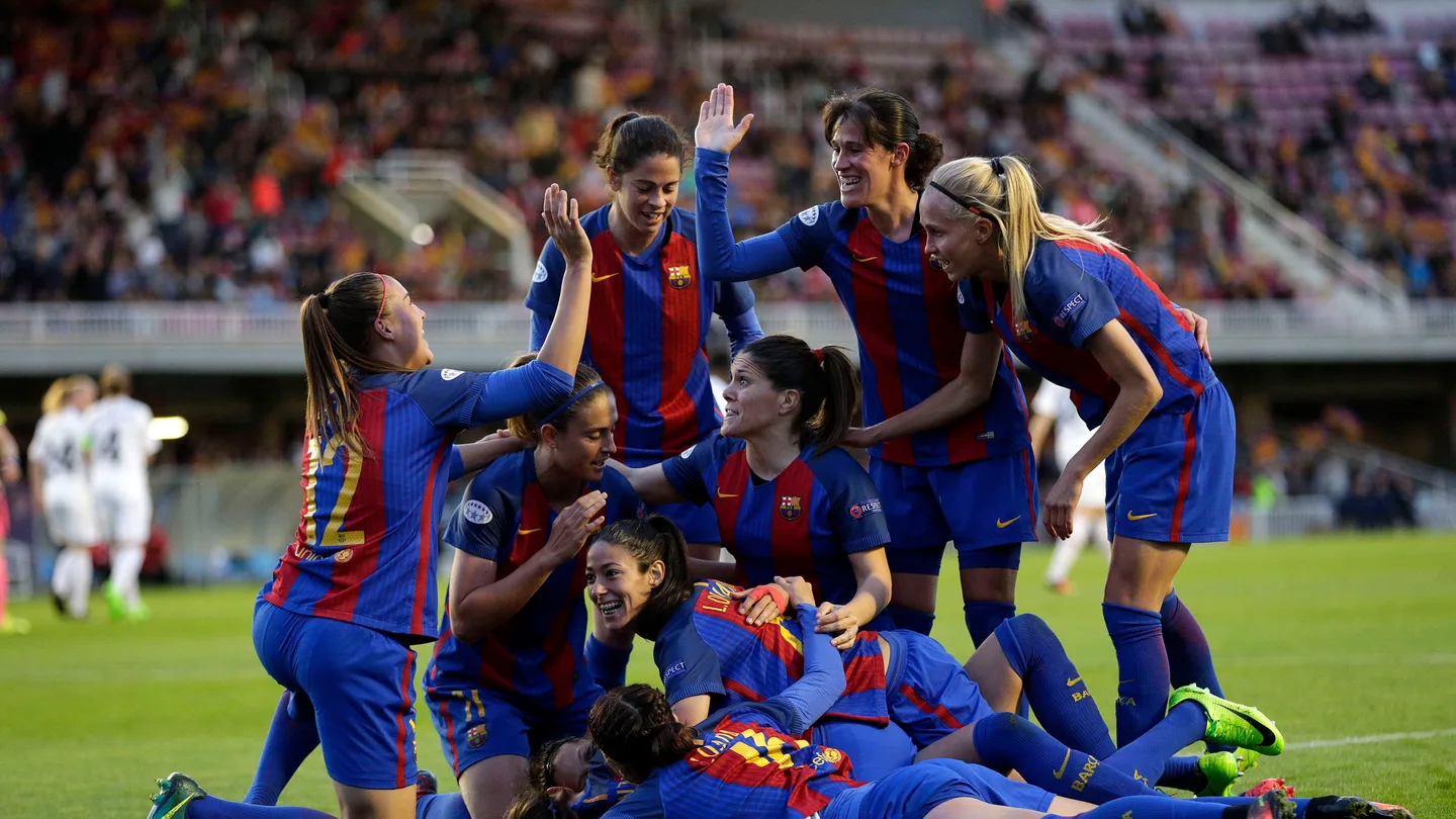 El Barcelona celebra su pase a semifinales de la Champions El Barcelona celebra su pase a semifinales de la Champions