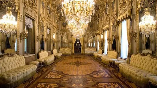 Salón de baile del palacio de Fernán Núñez Salón de baile del palacio de Fernán Núñez