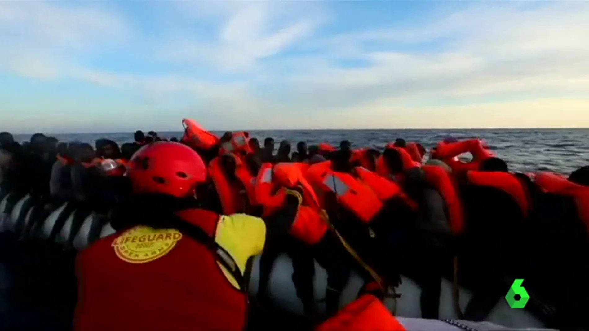 Más de 200 migrantes rescatados frente a las costas de Libia
