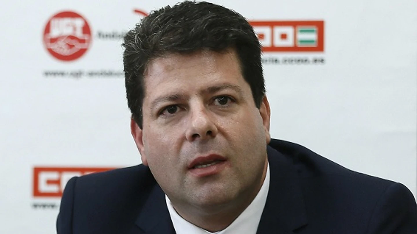 Picardo: "España está usando su insana obsesión con Gibraltar para llevar este tema a la mesa de negociación" Picardo: "España está usando su insana obsesión con Gibraltar para llevar este tema a la mesa de negociación"