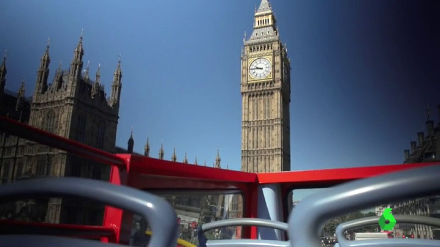 Frame 91.893821 de: BREXIT