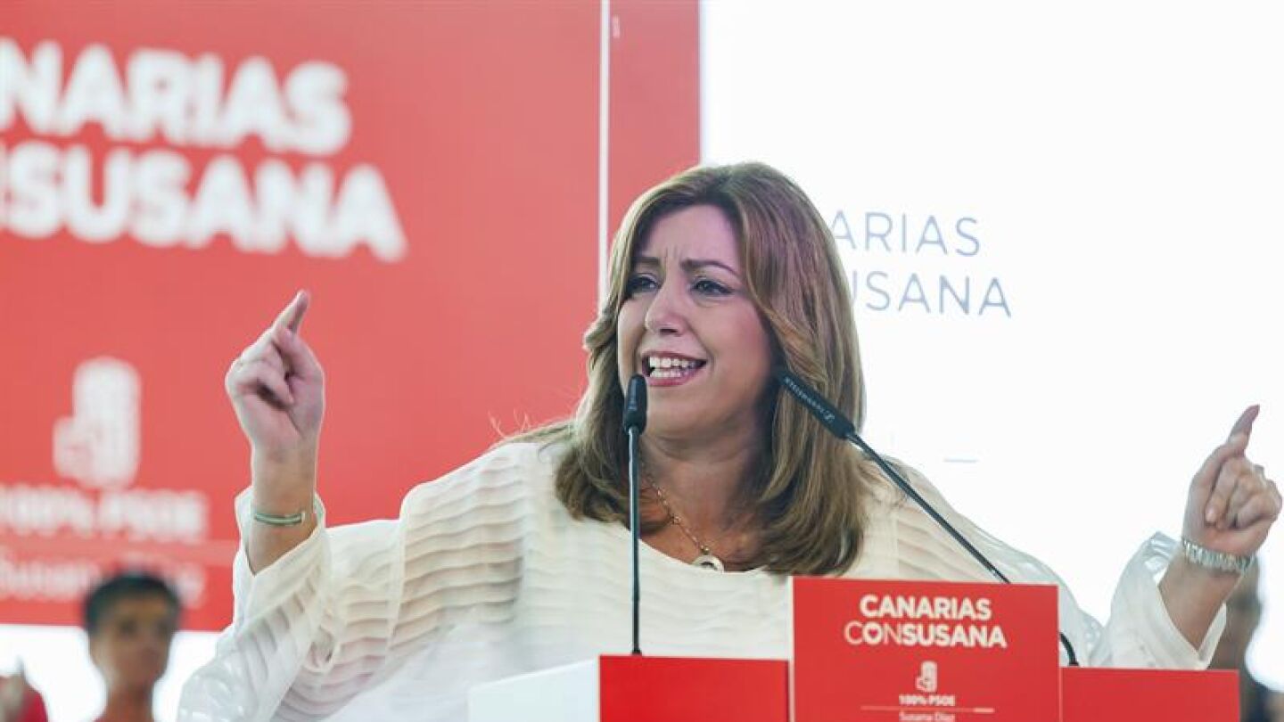 Susana D&iacute;az, durante el acto celebrado en Santa Cruz de Tenerife