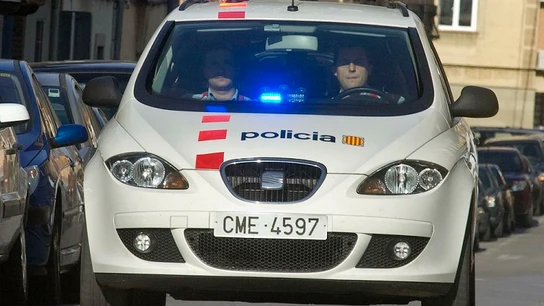 Detenida una pareja por dejar sola en casa a su hija de 18 meses toda la noche para irse de fiesta Detenida una pareja por dejar sola en casa a su hija de 18 meses toda la noche para irse de fiesta