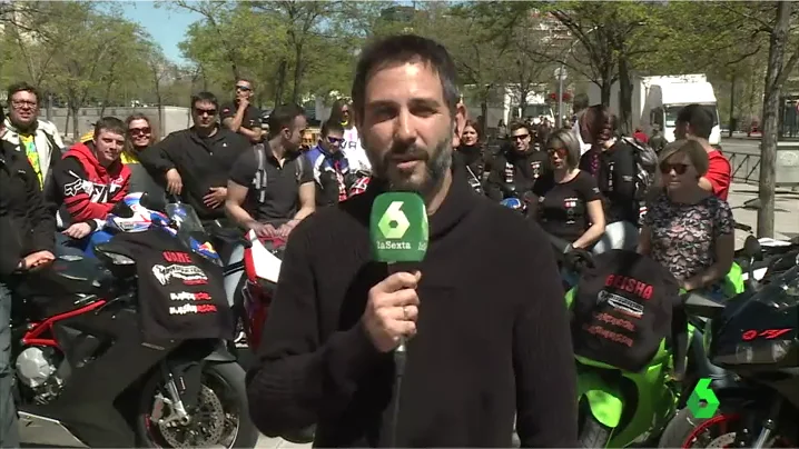 Frame 22.264433 de: Miles de motoristas se concentran en Madrid y exigen más medidas de seguridad en las carreteras