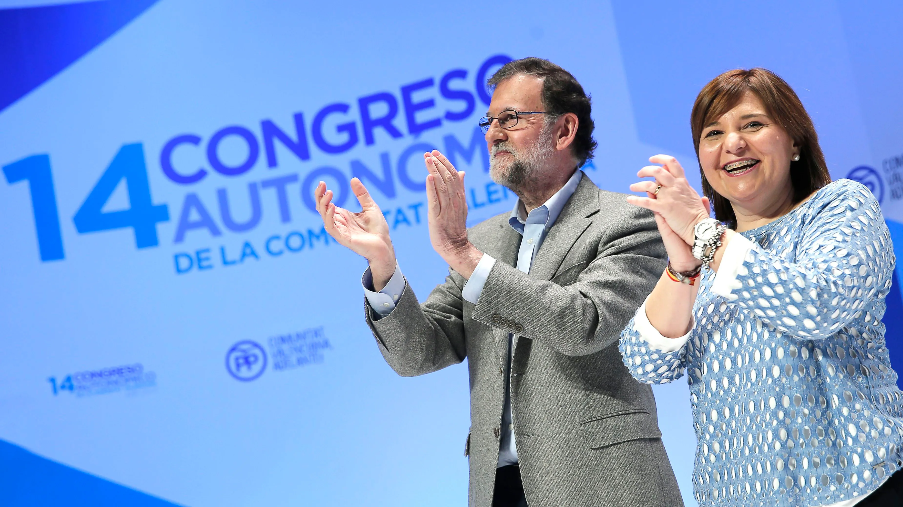 El presidente del Gobierno y del PP, Mariano Rajoy, y la presidenta del PP de la Comunitat Valenciana, Isabel Bonig