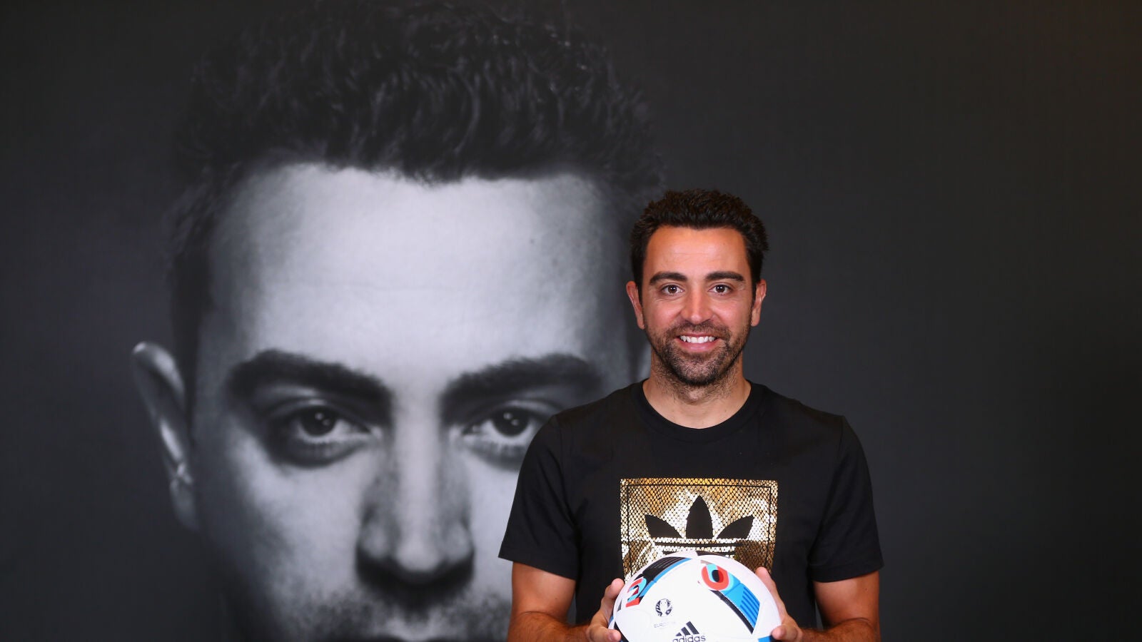 Xavi Hern&aacute;ndez en un acto publicitario