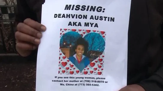 Un cartel denunciando la desaparición de la joven que fue violada en Chicago Un cartel denunciando la desaparición de la joven que fue violada en Chicago