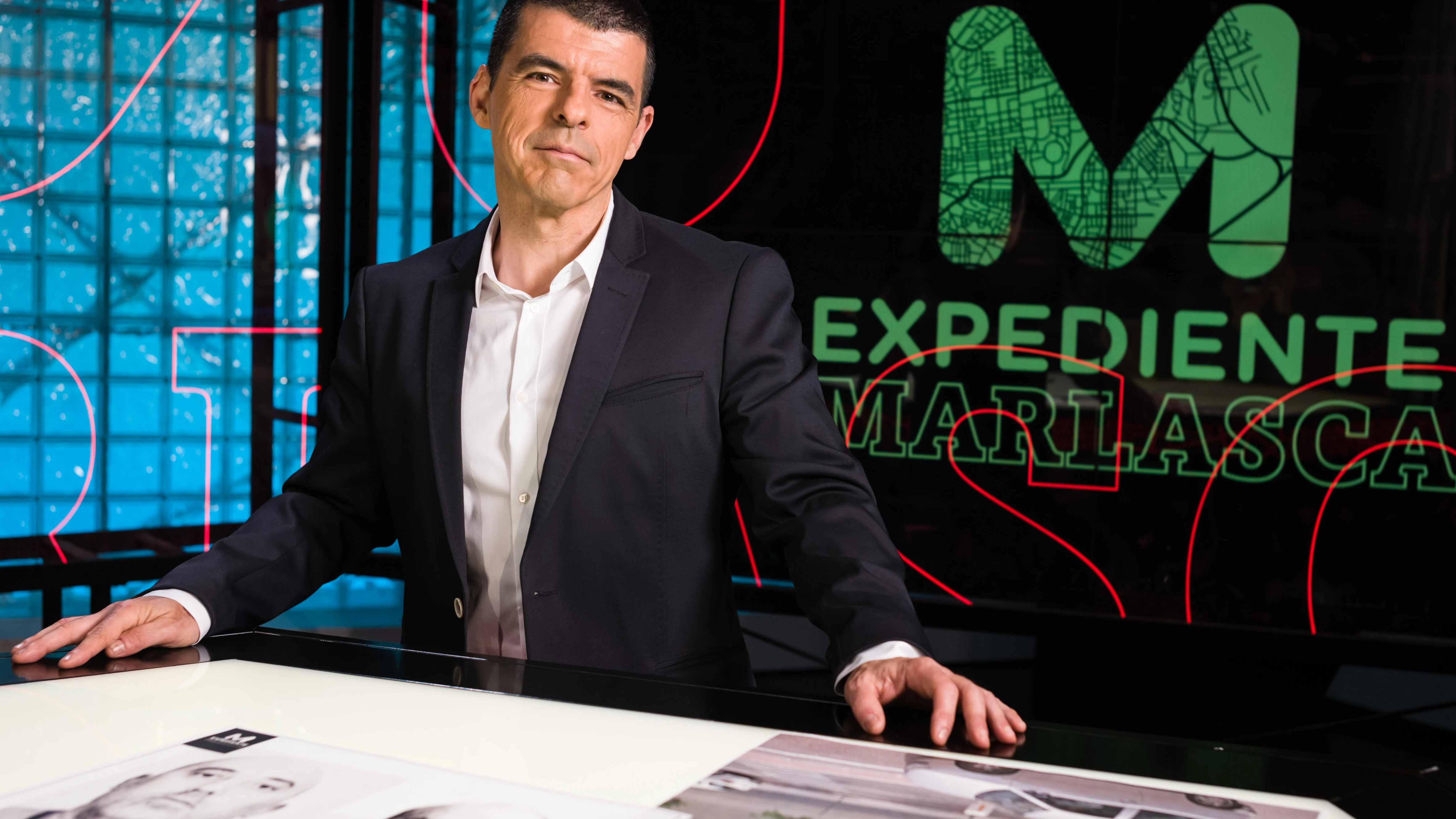 Manu Marlasca en el plató de 'Expediente Marlasca'