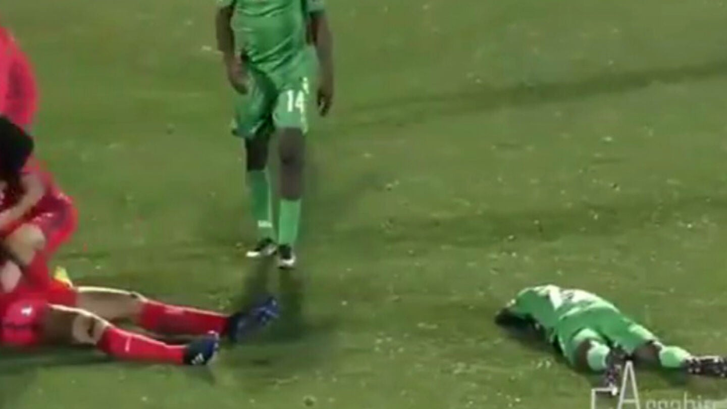 El jugador, siendo atendido