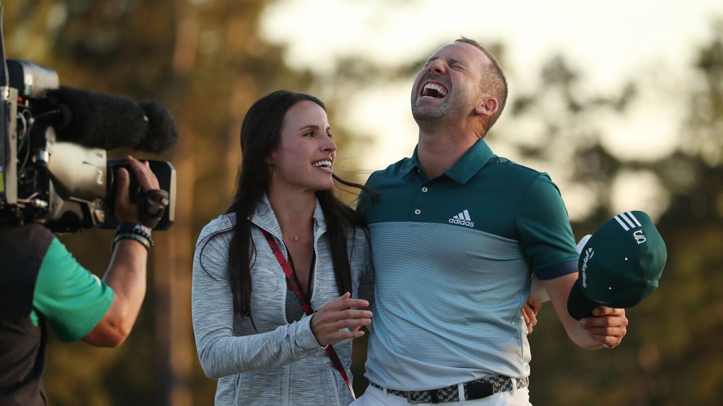 Sergio Garc&iacute;a celebra su victoria en el Masters de Augusta
