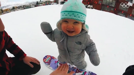 Sloan, la niña que hace snowboard con un año Sloan, la niña que hace snowboard con un año