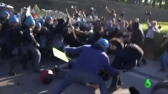 Frame 1.240943 de: g7 Frame 1.240943 de: g7