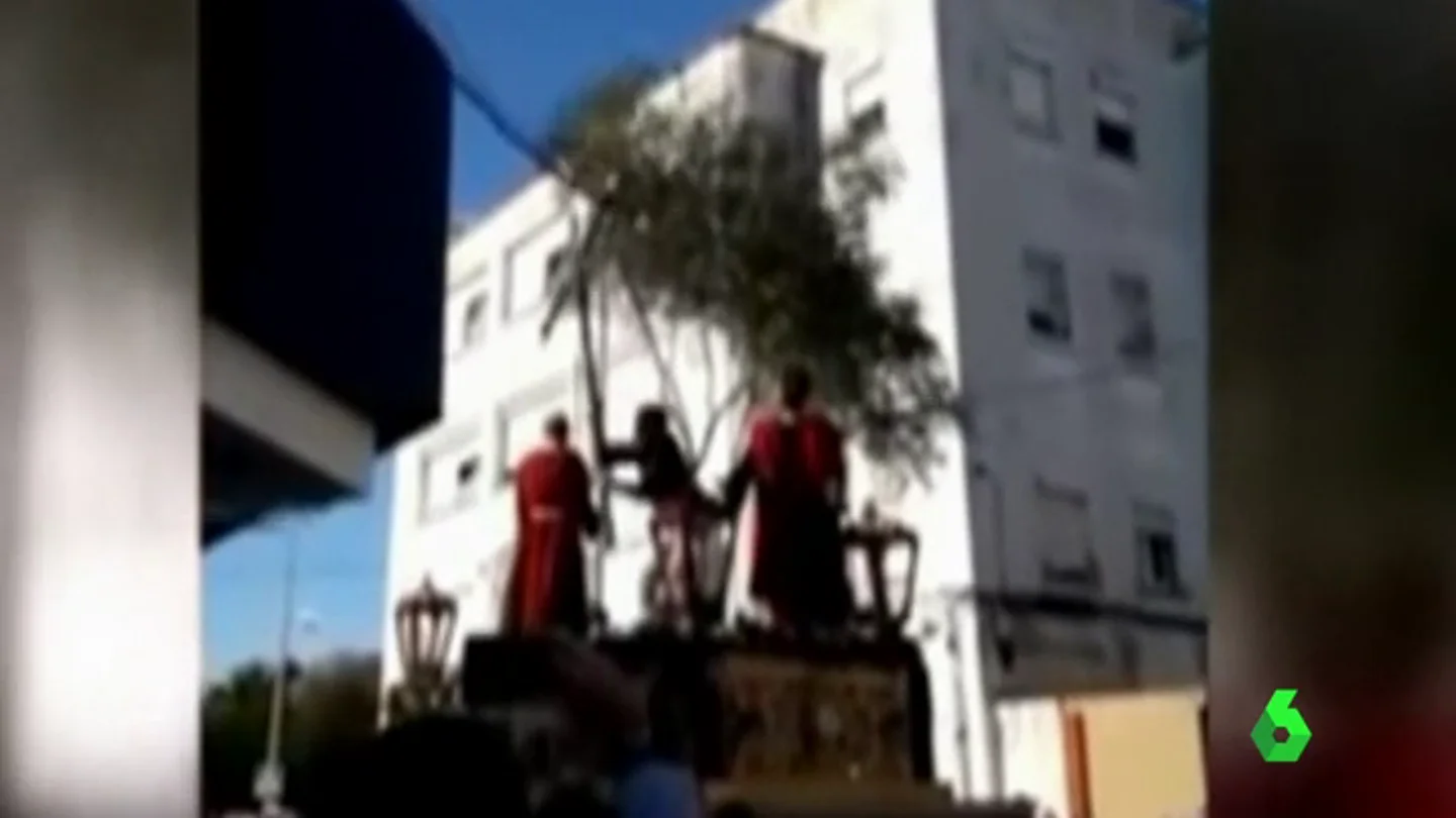 Frame 1.65623 de: cruz Frame 1.65623 de: cruz