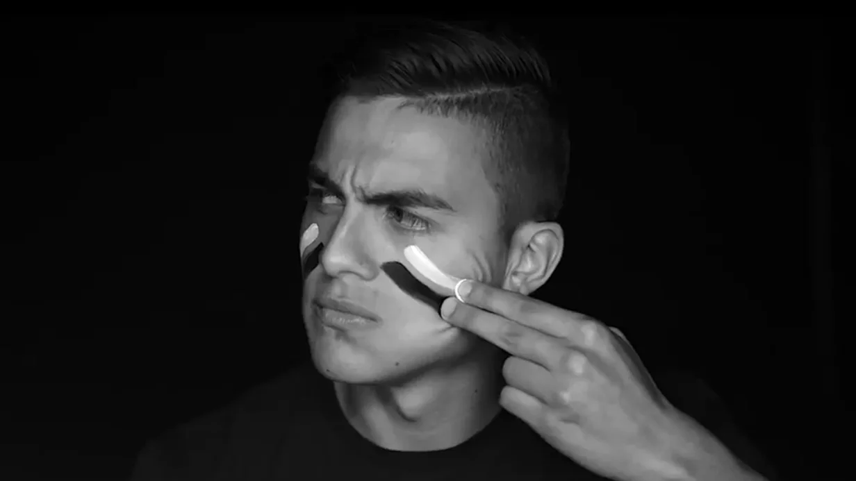 Dybala, preparado antes de enfrentarse al Barcelona
