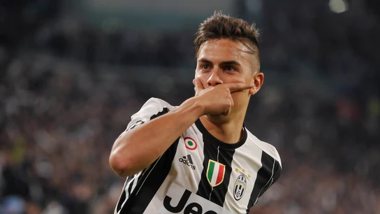 Dybala celebrando uno de sus goles Dybala celebrando uno de sus goles