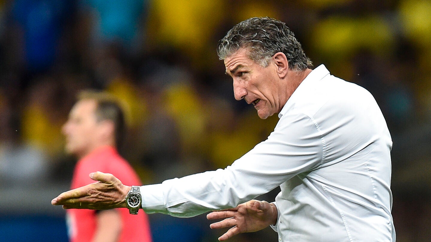 Bauza, en un partido de la selecci&oacute;n argentina