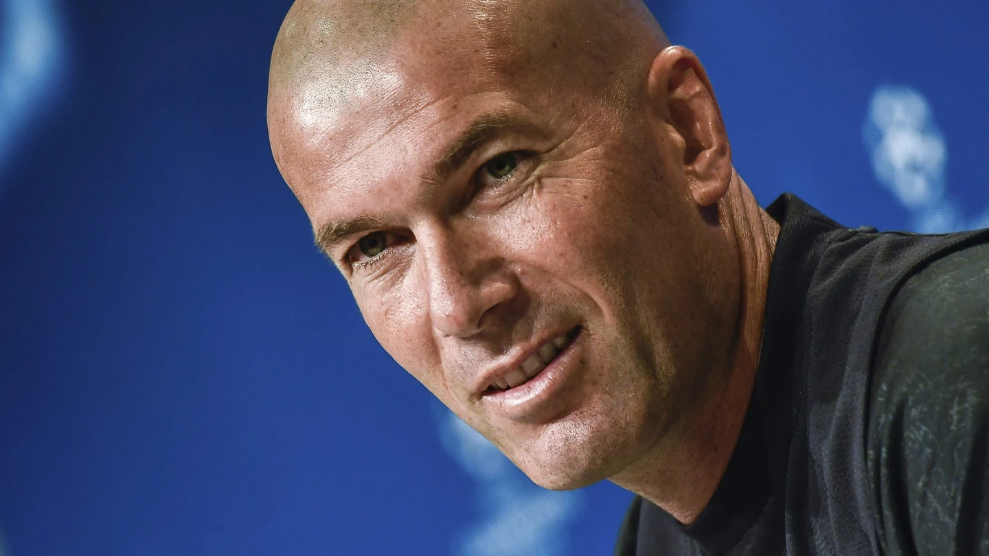 Zinedine Zidane, en rueda de prensa Zinedine Zidane, en rueda de prensa