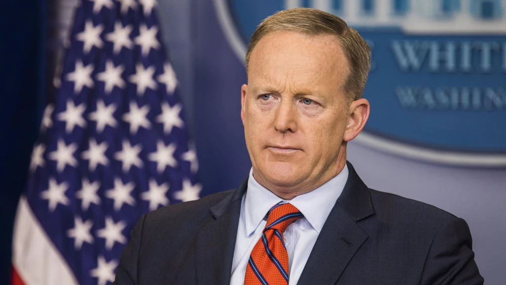 Sean Spicer ante los medios