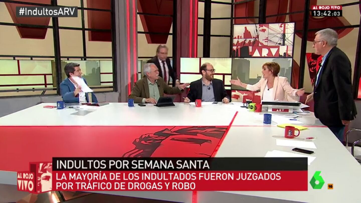 Bronca en el plat&oacute; de ARV