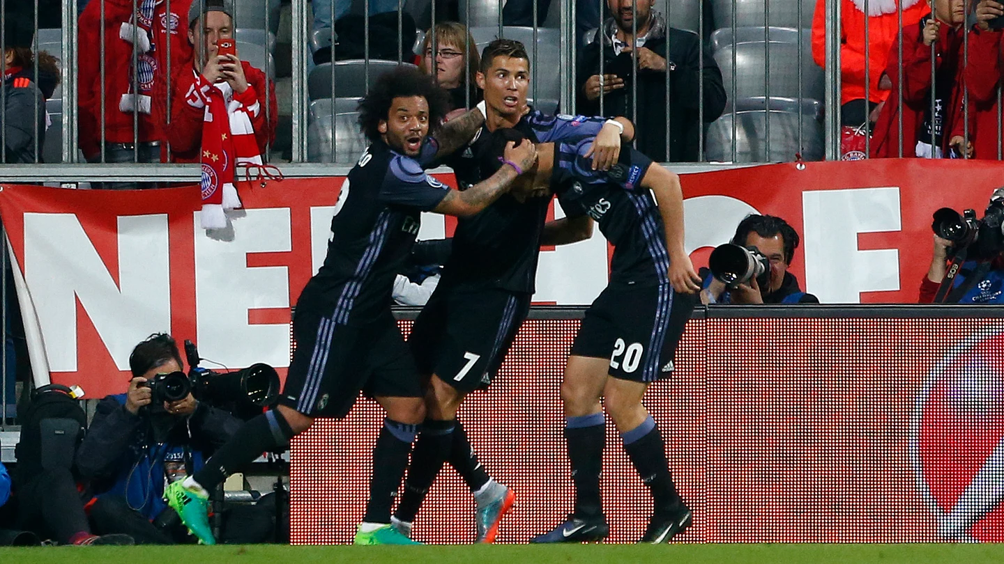Cristiano Ronaldo celebra su segundo gol ante el Bayern con Marcelo y Asensio Cristiano Ronaldo celebra su segundo gol ante el Bayern con Marcelo y Asensio
