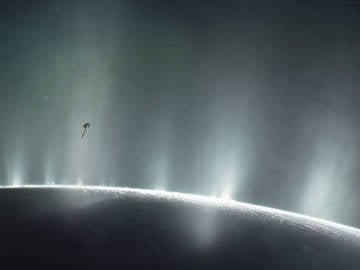 Encelado, luna helada de Saturno