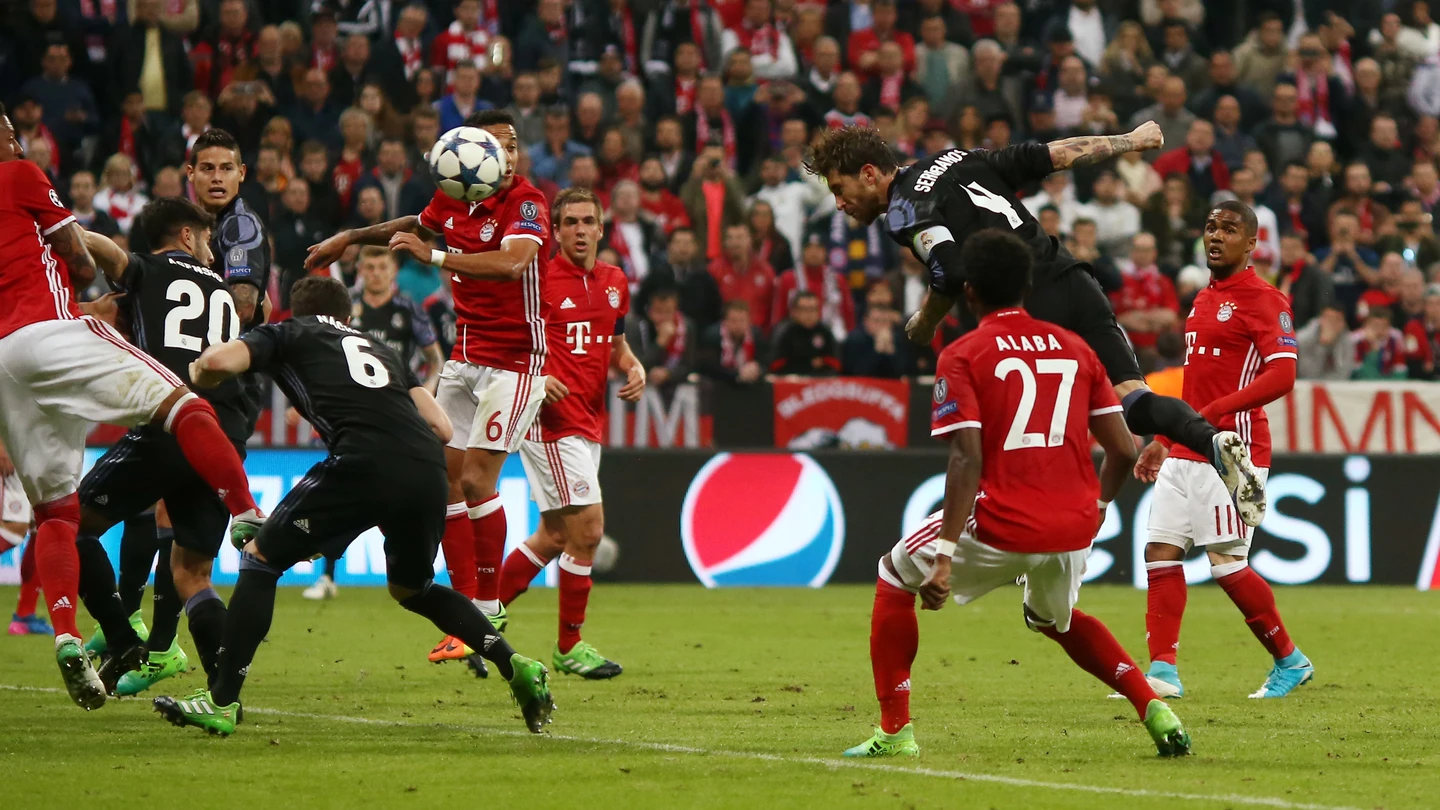 El remate de Ramos ante el Bayern El remate de Ramos ante el Bayern