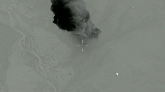 Frame 22.844909 de: El Pentágono hace público el vídeo de cómo explotó la "Madre de todas las bombas" en Afganistán Frame 22.844909 de: El Pentágono hace público el vídeo de cómo explotó la "Madre de todas las bombas" en Afganistán