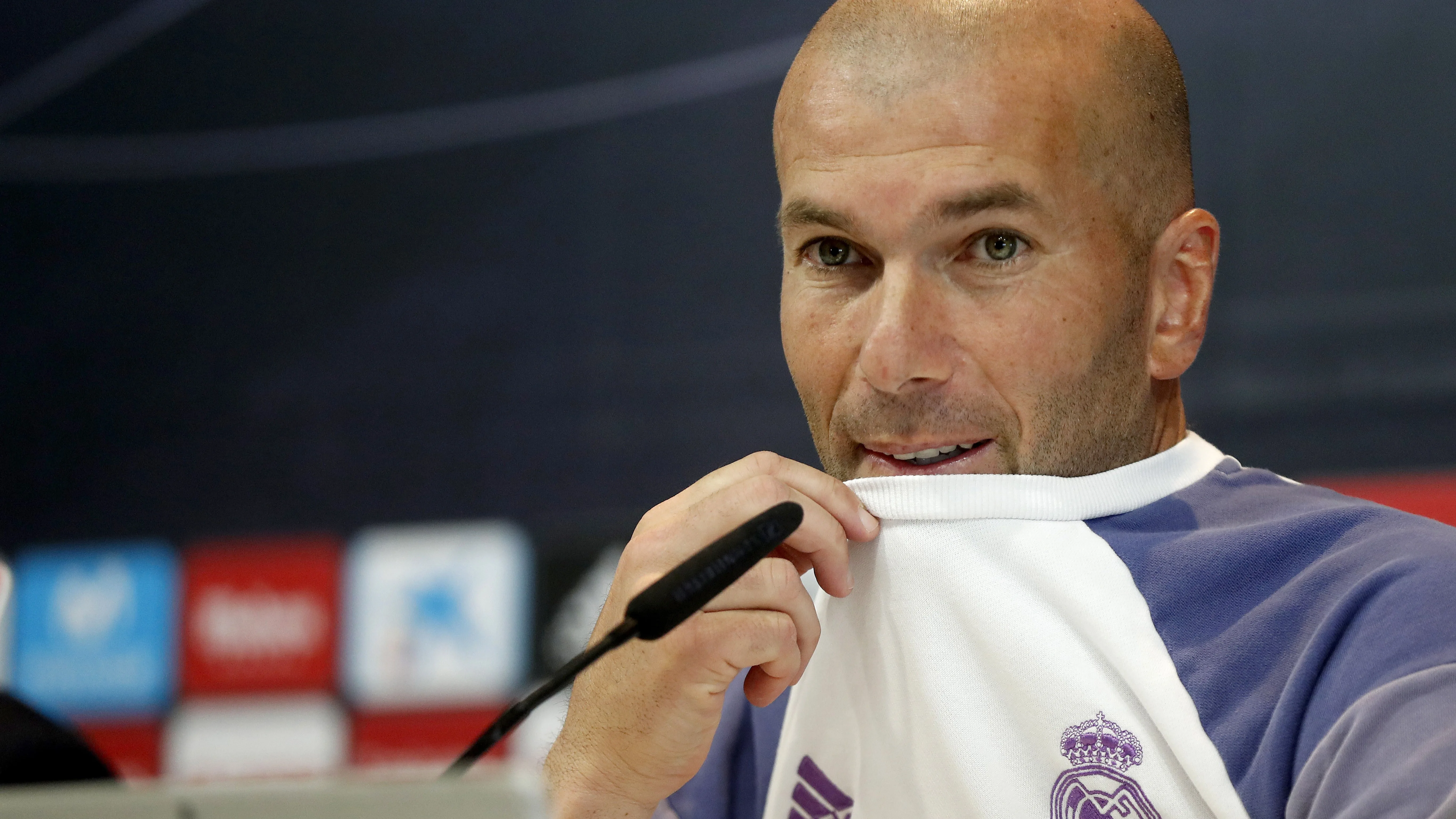 Zidane, durante la rueda de prensa Zidane, durante la rueda de prensa