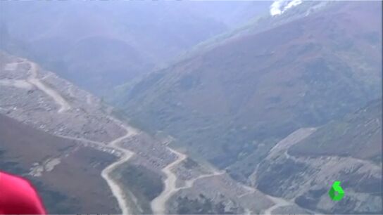 Un incendio arrasa m&aacute;s de 100 hect&aacute;reas en una zona monta&ntilde;esa de Ourense