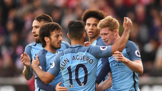 Los jugadores del City celebran un gol