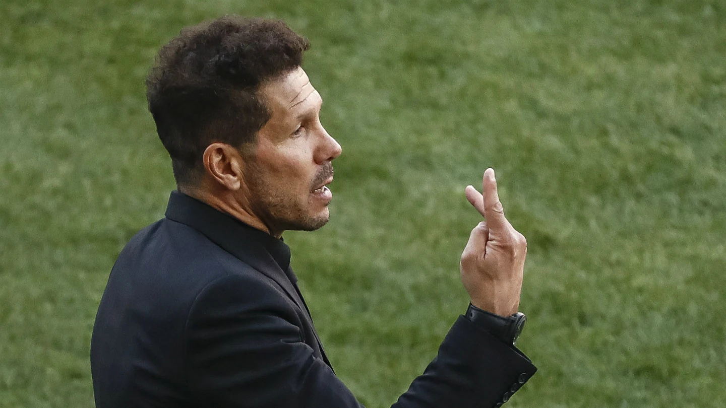Simeone, en la banda Simeone, en la banda
