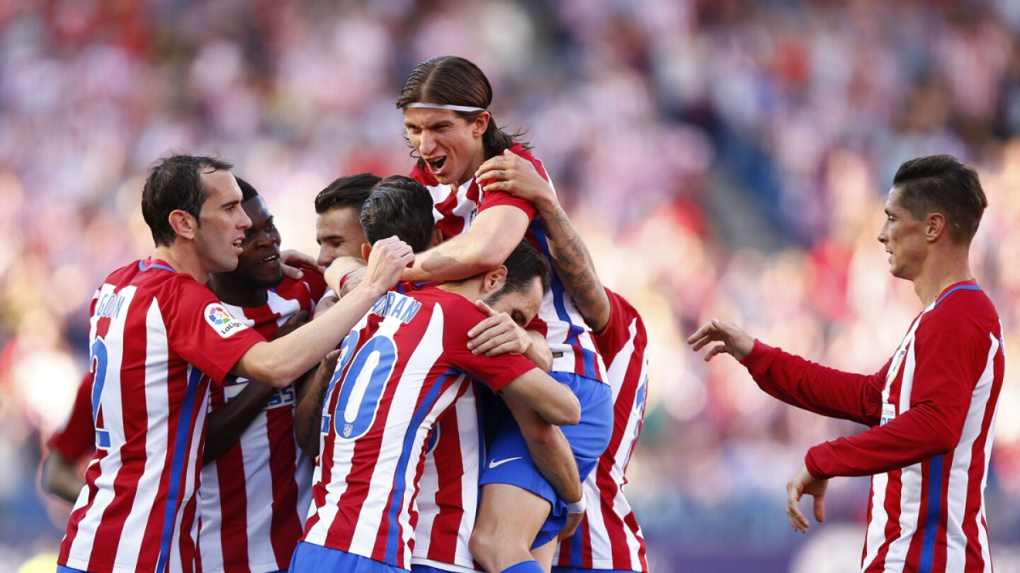 Los jugadores del Atl&eacute;tico celebran un gol