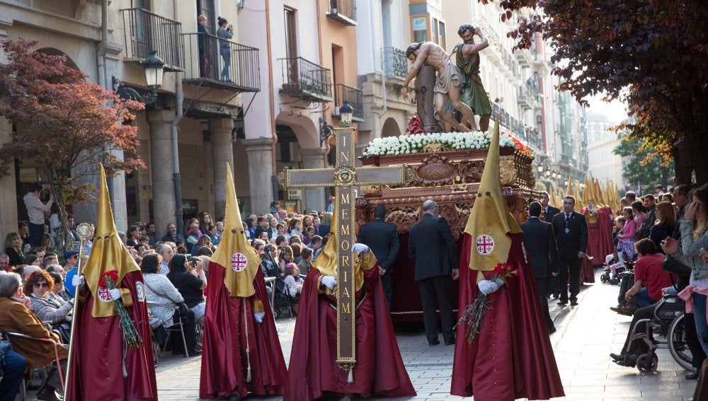 Paso de Semana Santa en Logroño, en la procesión del Viernes Santo