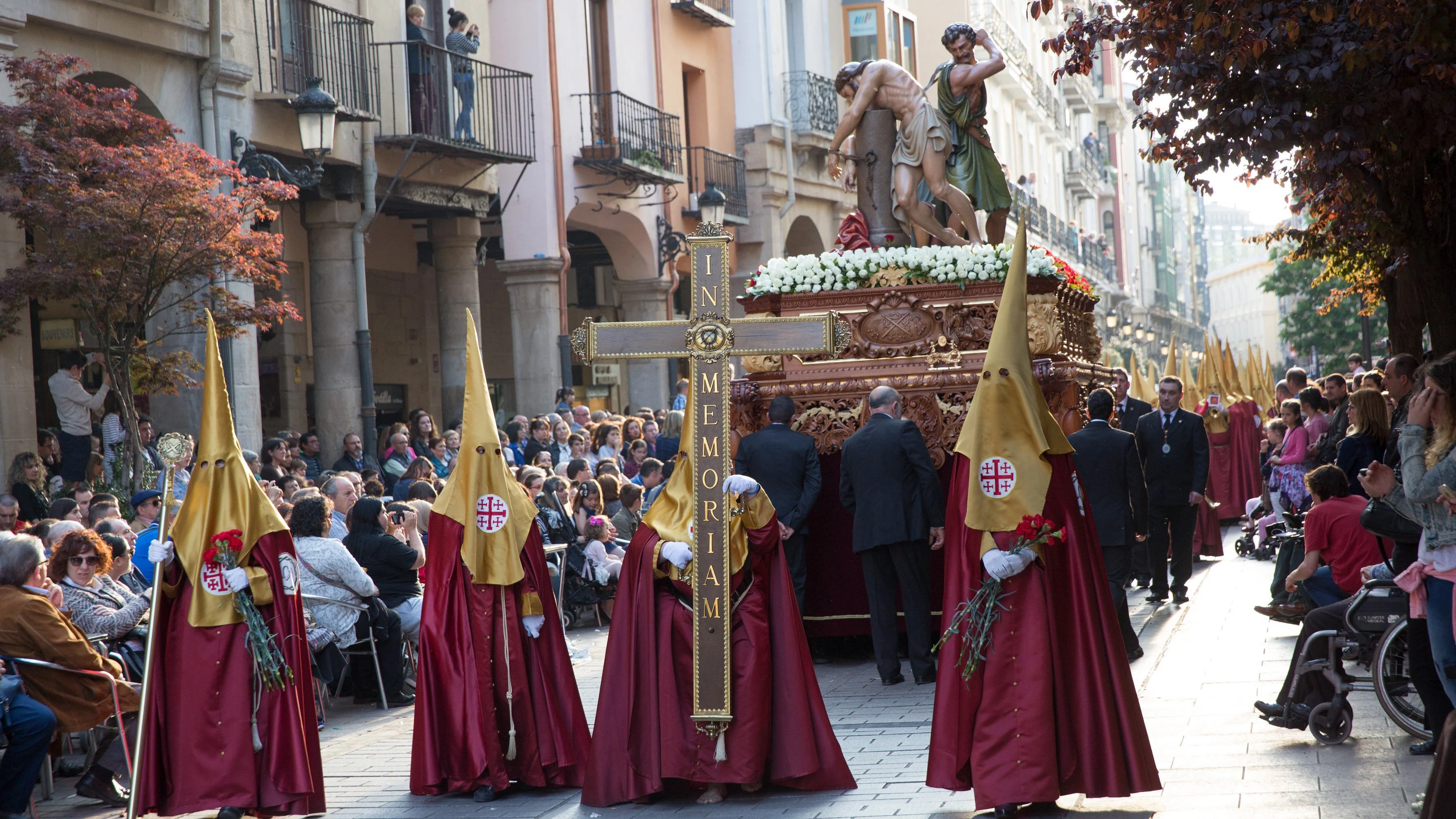 Paso de Semana Santa en Logroño, en la procesión del Viernes Santo