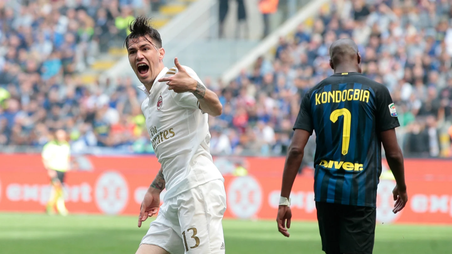 Romagnoli celebra un gol ante el Inter Romagnoli celebra un gol ante el Inter