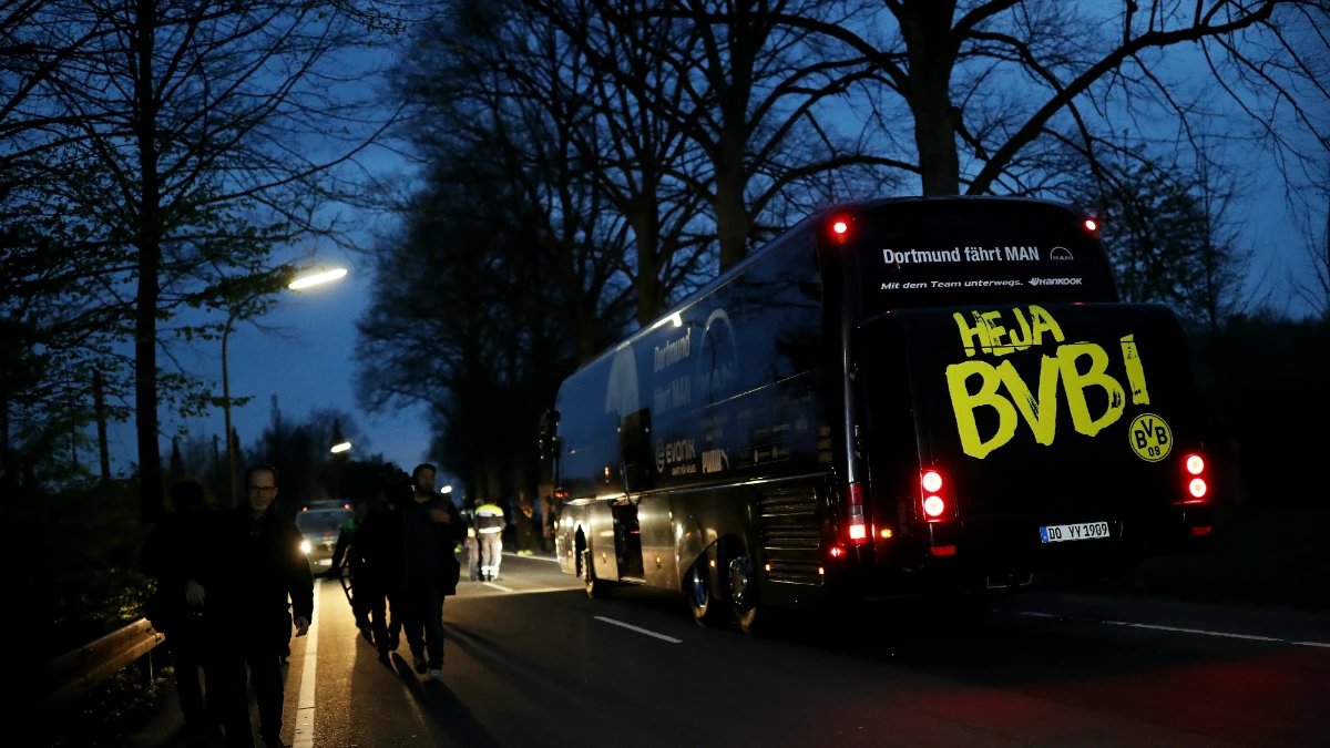 El autobús del Borussia Dortmund El autobús del Borussia Dortmund