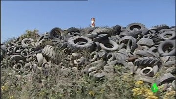 El mayor cementerio de neumáticos de toda Galicia está a punto de ser historia