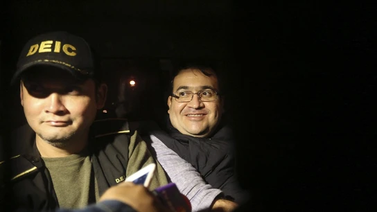 Detenido en Guatemala el exgobernador Javier Duarte, fugado desde hace seis meses Detenido en Guatemala el exgobernador Javier Duarte, fugado desde hace seis meses