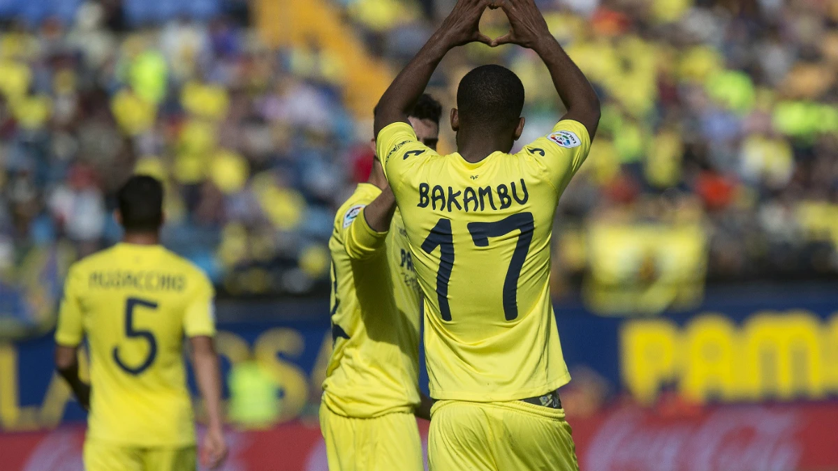 Bakambu celebra un gol