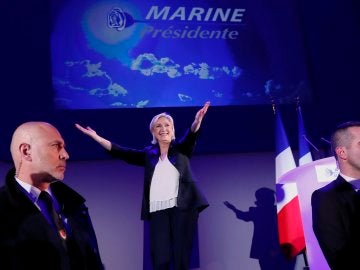 Marine Le Pen pasa a la segunda ronda en Francia Marine Le Pen pasa a la segunda ronda en Francia