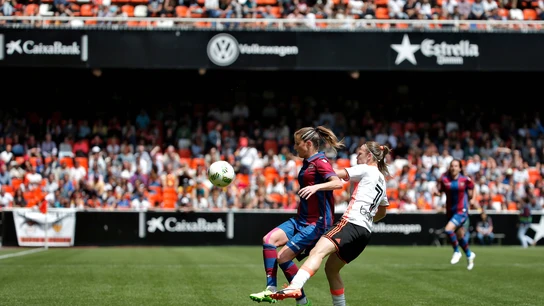 Encuentro entre el Valencia y Levante femenino Encuentro entre el Valencia y Levante femenino