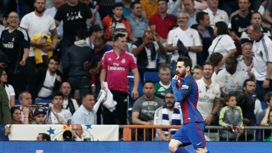 Leo Messi celebrando su gol frente al Real Madrid