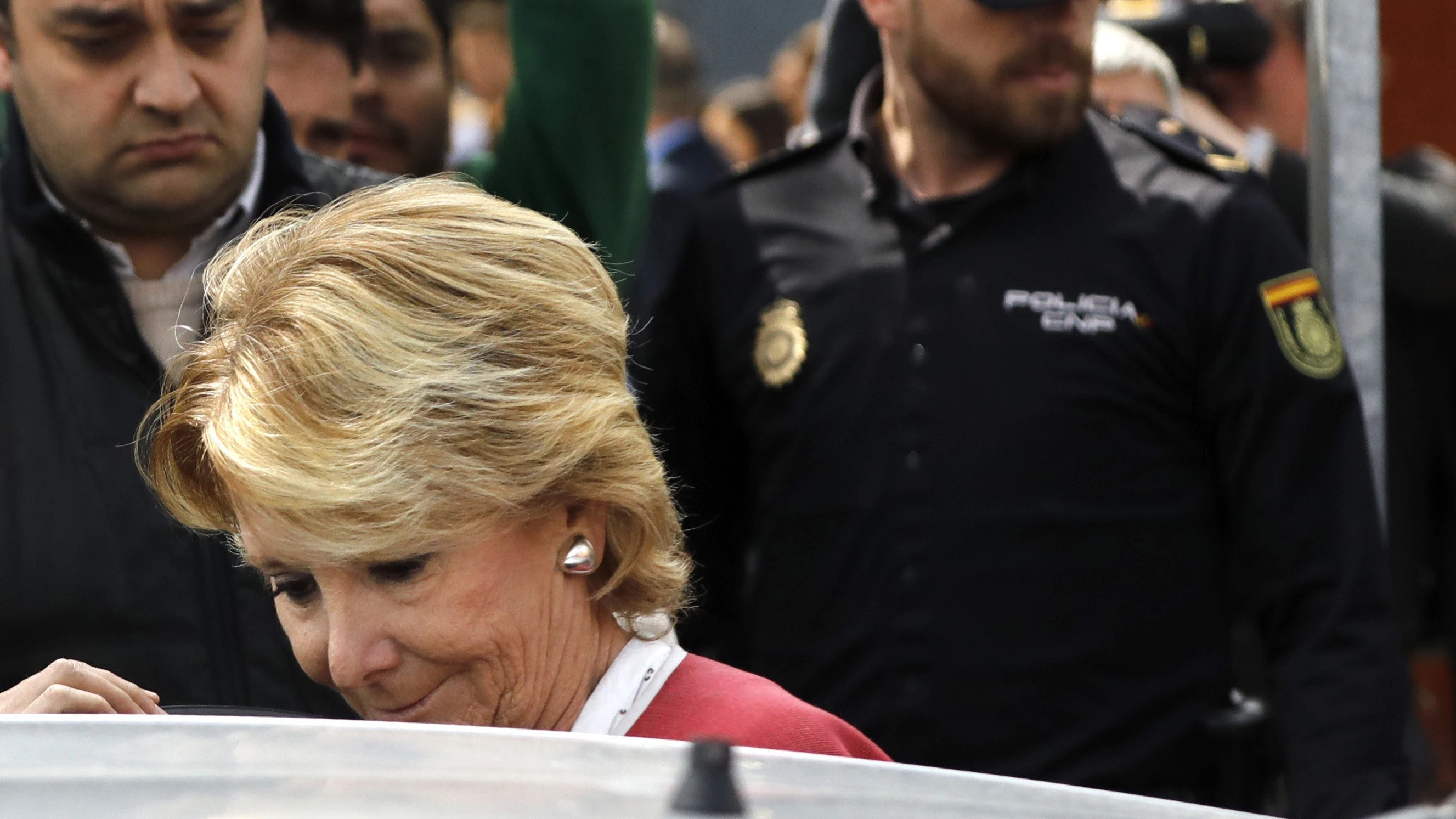 Esperanza Aguirre, a la salida de la Audiencia Nacional