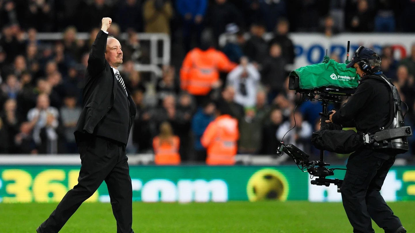 Rafa Benítez celebrando la victoria Rafa Benítez celebrando la victoria