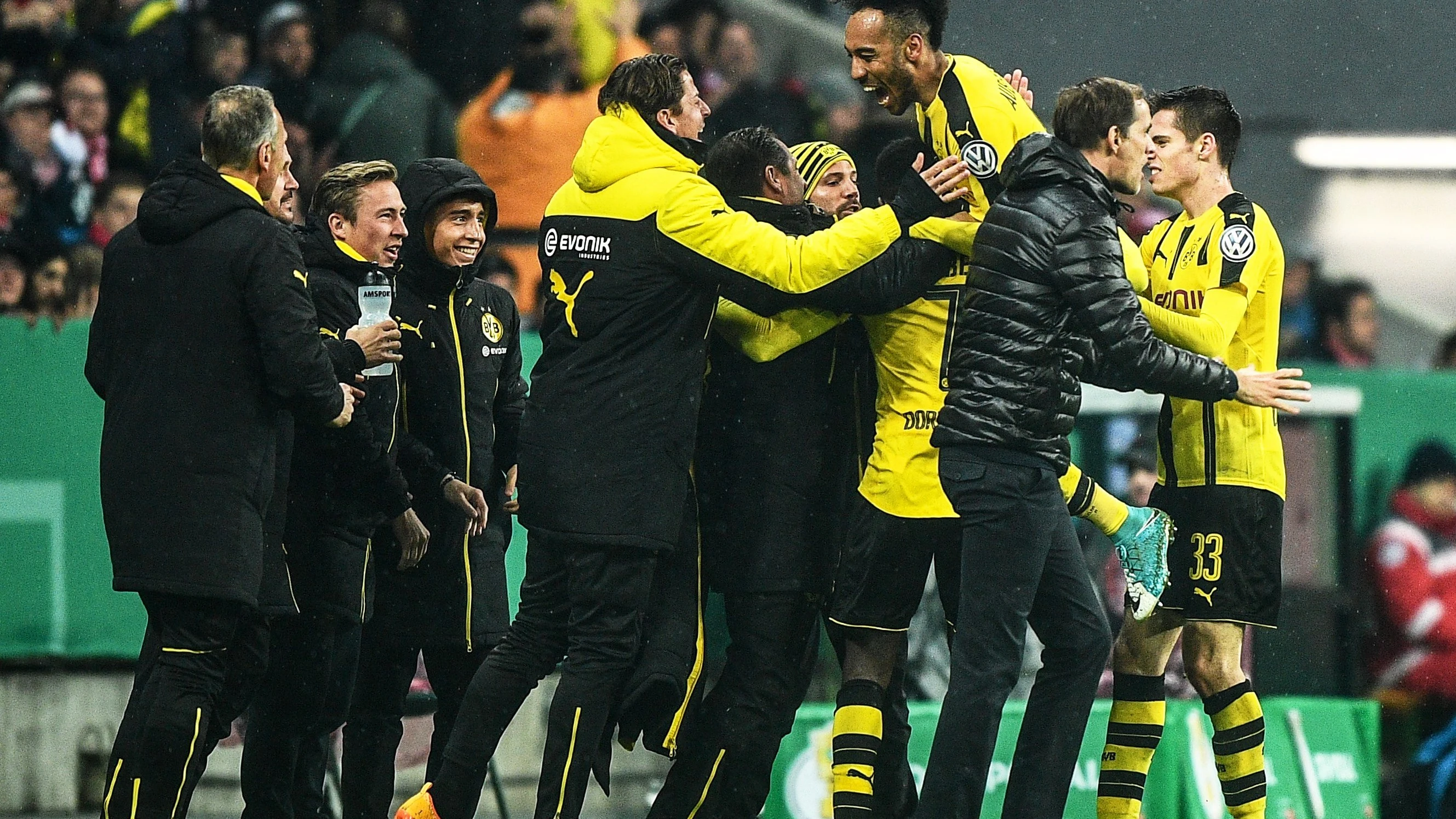 El Borussia Dortmund celebrando uno de los goles